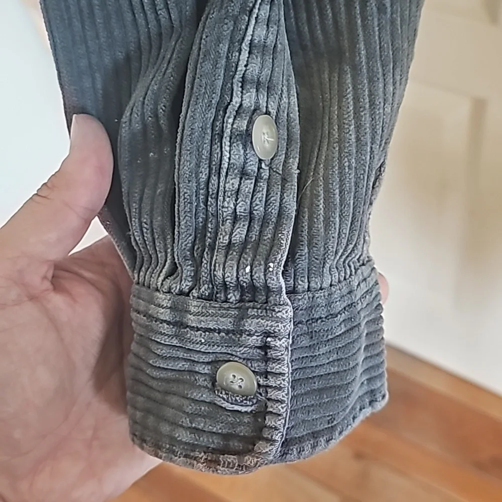 Men's J Crew distressed and worn in long sleeve corduroy shirt size large tall - Picture 4 of 8